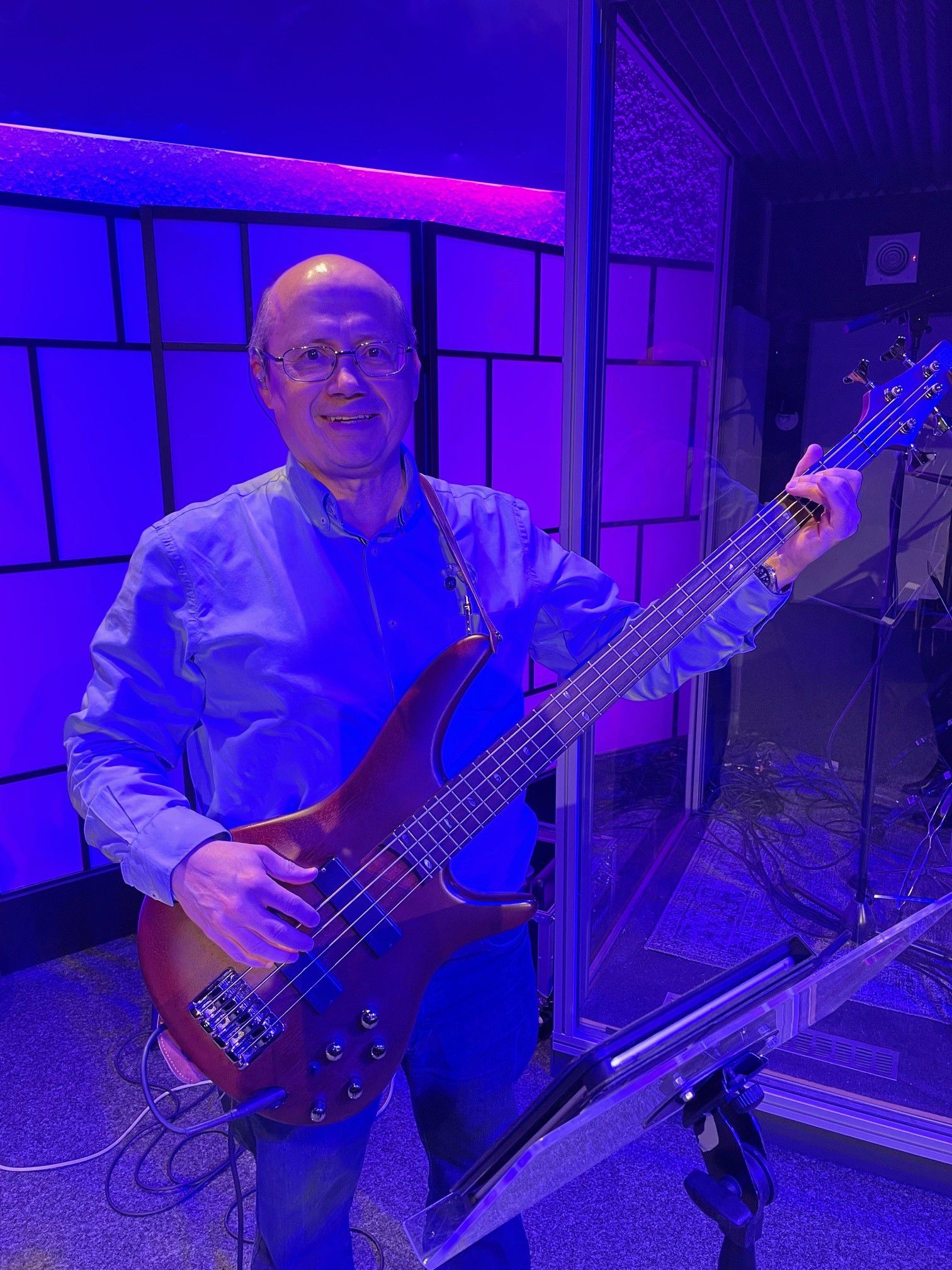 Francisco Auriquio - Hinter den Kulissen