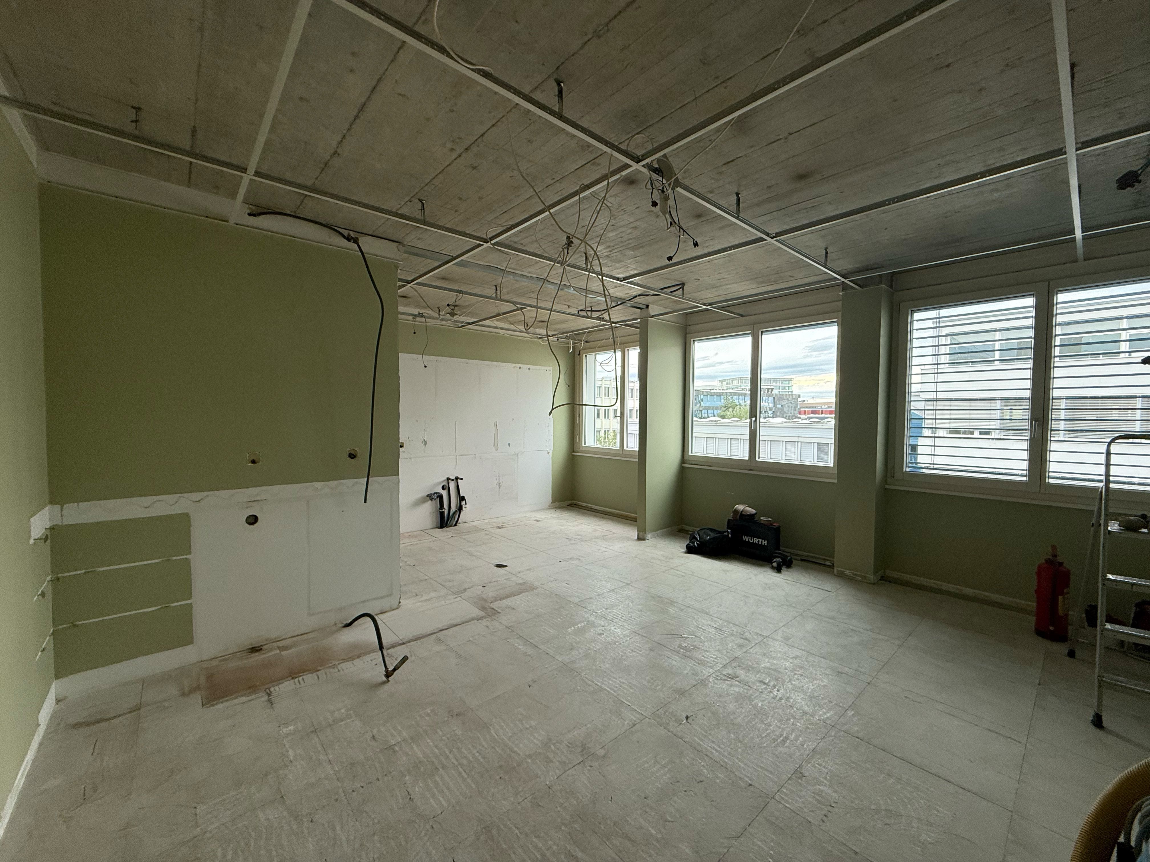 Neue Cafeteria bei Polynorm